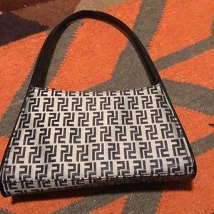 Small patterned black and white purse